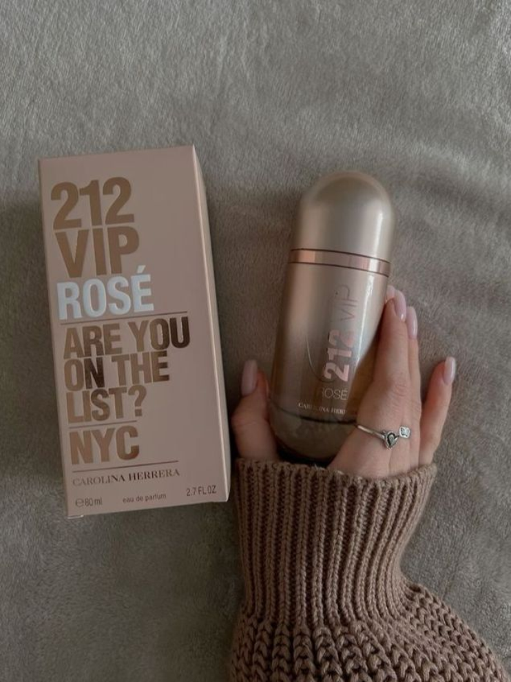 Perfume 212 VIP Rosé